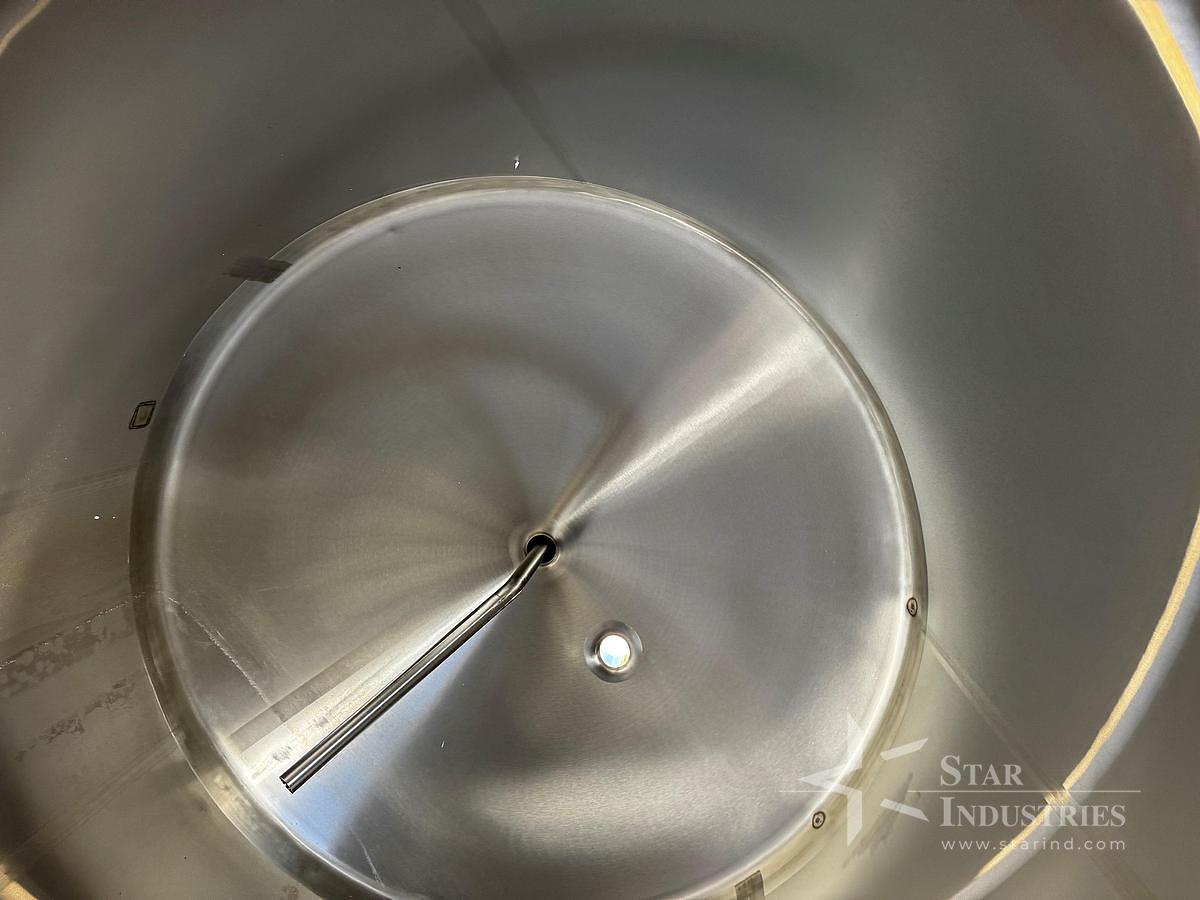 Used Tank, 1,500 Gallon, Stainless Steel, Vertical, Cherry-Burrell