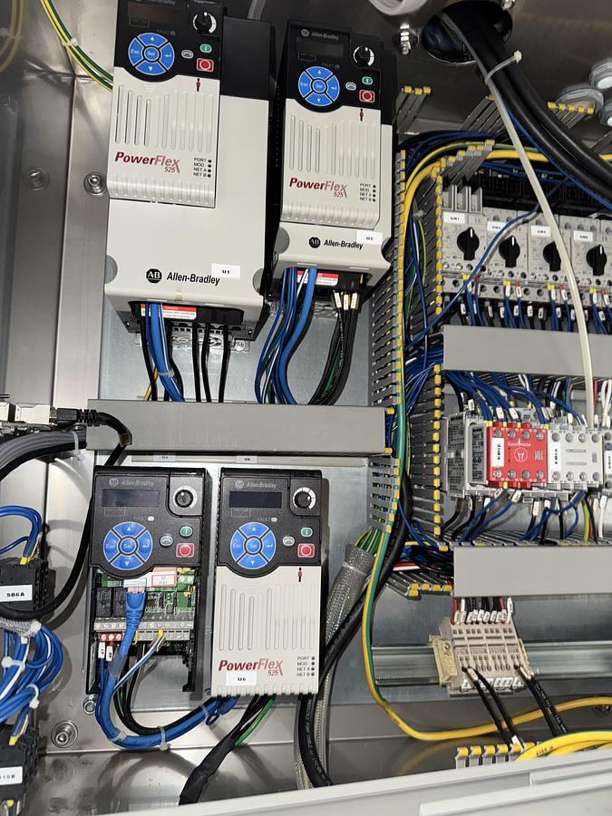 Used Arol Capper with Hopper and Elevator