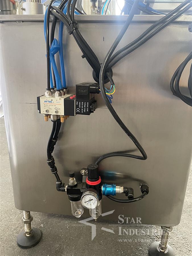 Used Wrap Around Labeler SYC