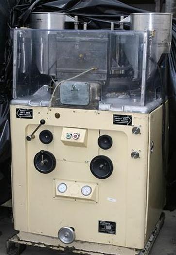 Used Stokes Model 533 Rotary Tablet Press, 45 st