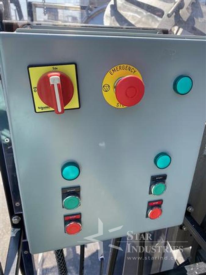 Used CLARK FORK LIFT