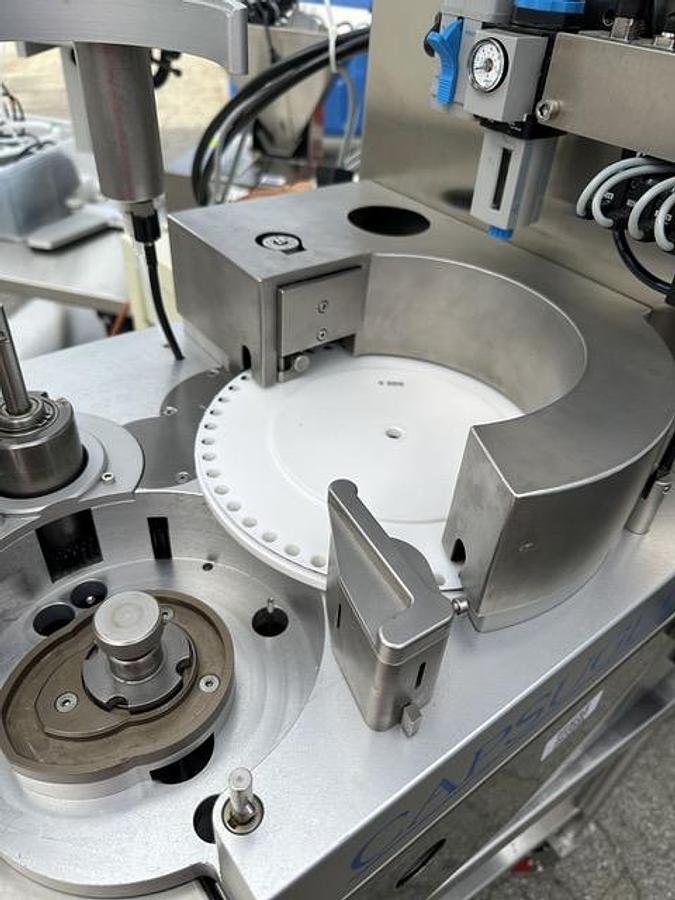 Used Capsugel Capsule filler Model: CFS1000