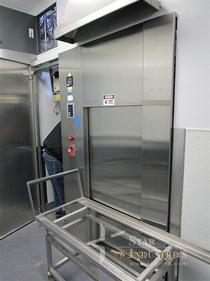 Used Getinge 6912 AR2 Autoclave
