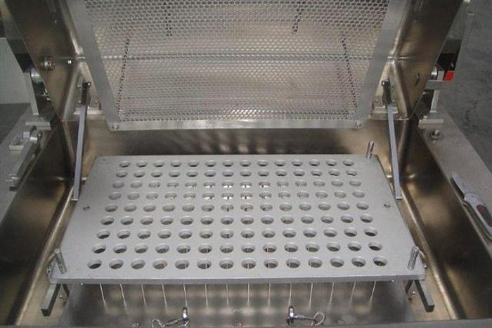 Used Cozzoli GW24 Vial Washer