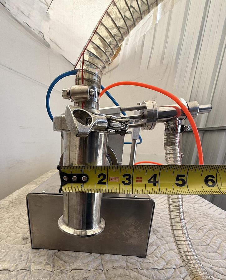 Used Liquid Filling Machine 