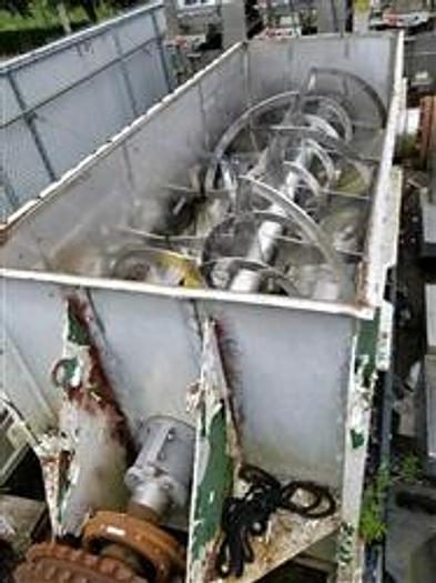 Used 270 c.f. S.S. Ribbon Blender