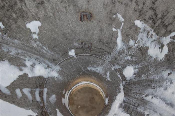 Used Vacuum Hopper, 38" diam x 28" straight x 28" tall cone