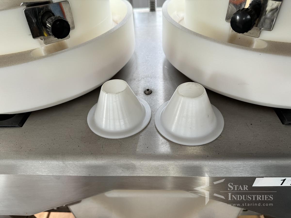 Used Pharma Dual Capsule Counter