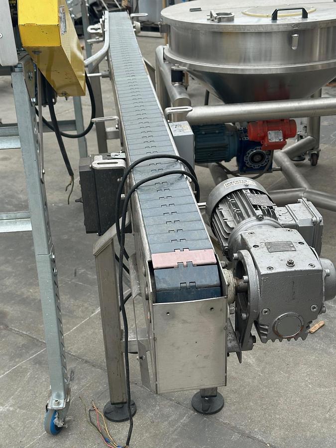 Used Conveyor, 4.5" x 96", s.s. frame, plastic belt, variable s[eed