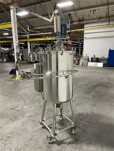 Used 52 gallon S.s. Packo Mix Tank w/ Agitator