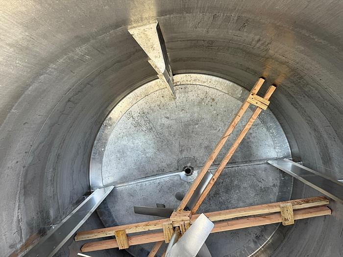 Used Stainless steel agitated dimple jacketed mix tank, approximately 3,000 Gallon