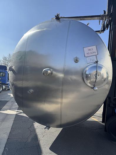 Used Tank, 4,500 Gallon, 316 Stainless Steel, Cone Bottom, Legs