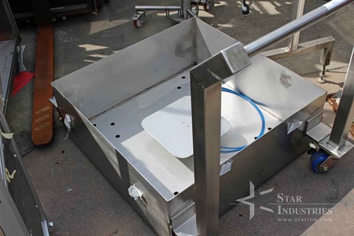 Used S.S. Cart, 32" x 32" x 12" tall