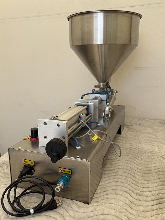 Used Pneumatic Horizontal Paste Filling Machine 