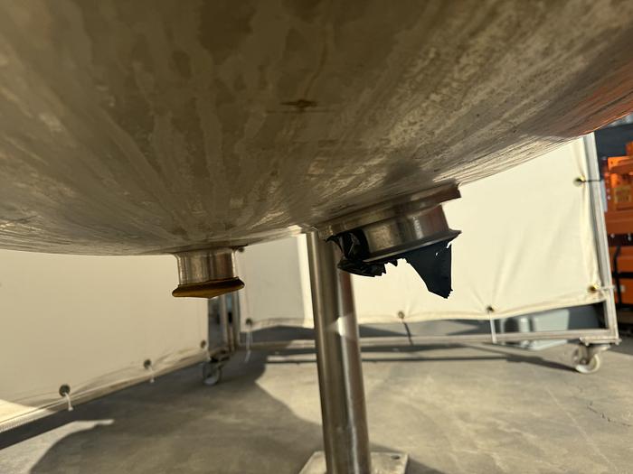 Used 300 Gallons Mueller Tank Model F 316L