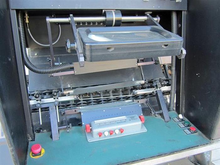 Used Seidenader V90 AVSB R/L Syringe Inspection Machine
