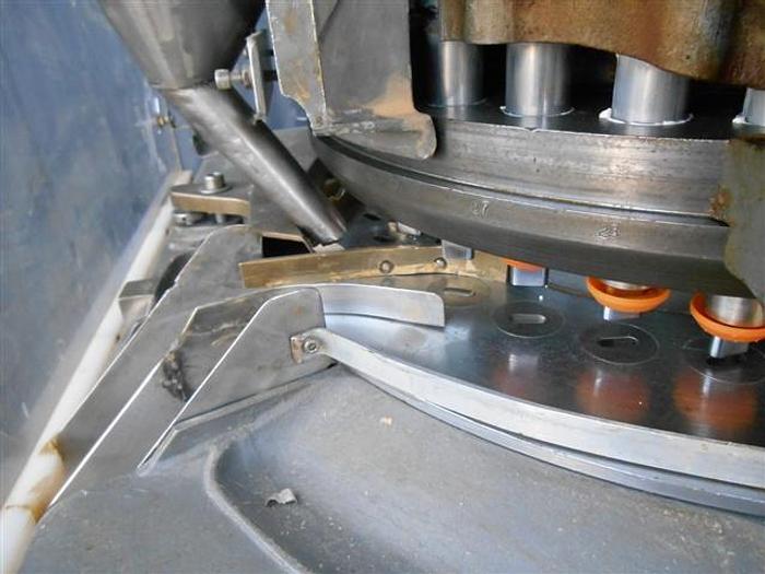 Used Stokes 33 Station 328-2 D-tooled Tablet Press