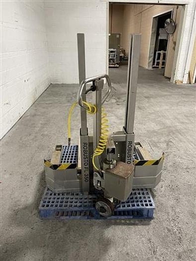 Used Robusto Pallet Lifter, Model FL350