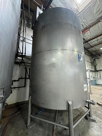 Used Tank, 6,000 Gallon, 316 Stainless Steel, Agitated, Dish Bottom, Legs