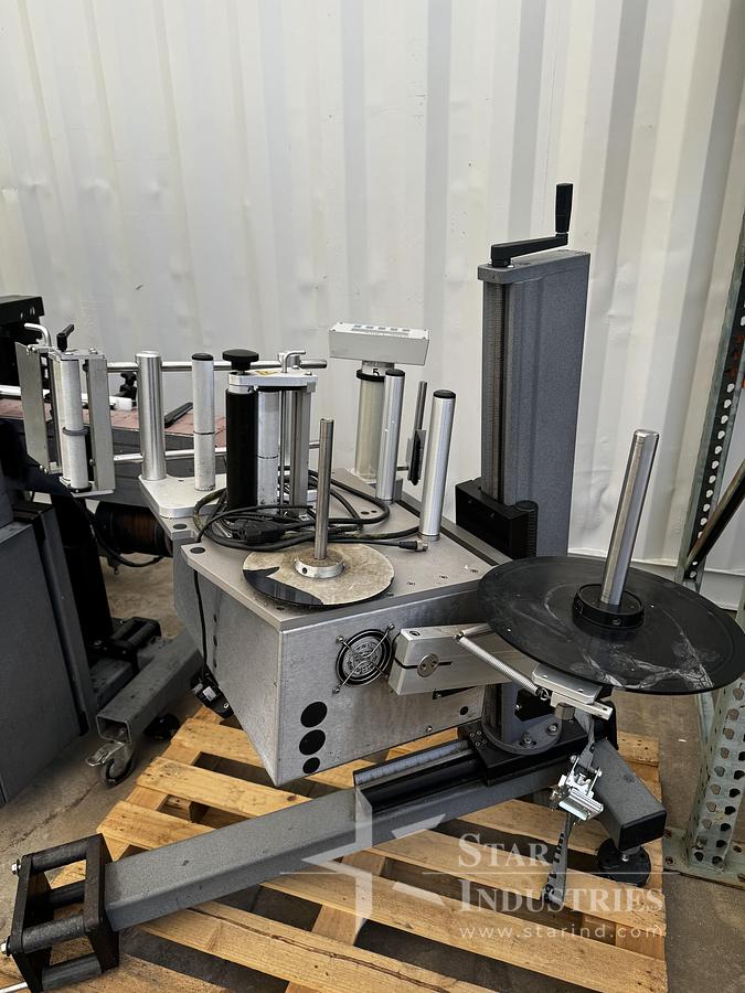 Used Labelaire 3115 CDL Two-Head Labeler