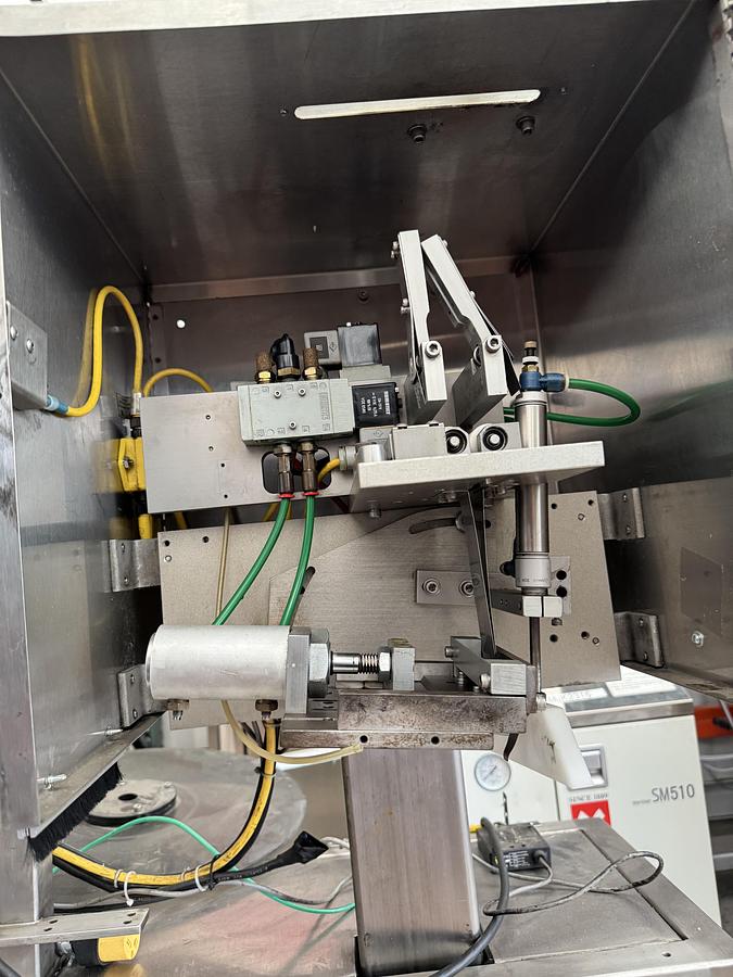 Used Marburg Auto Capsealer, M-500-SV