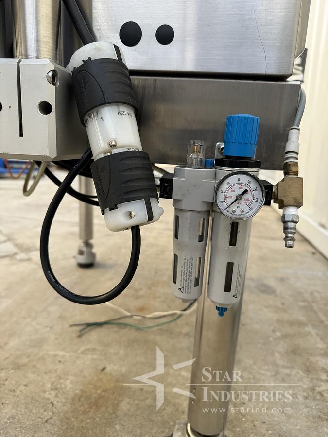 Used CVC- LABELER  CVC302C