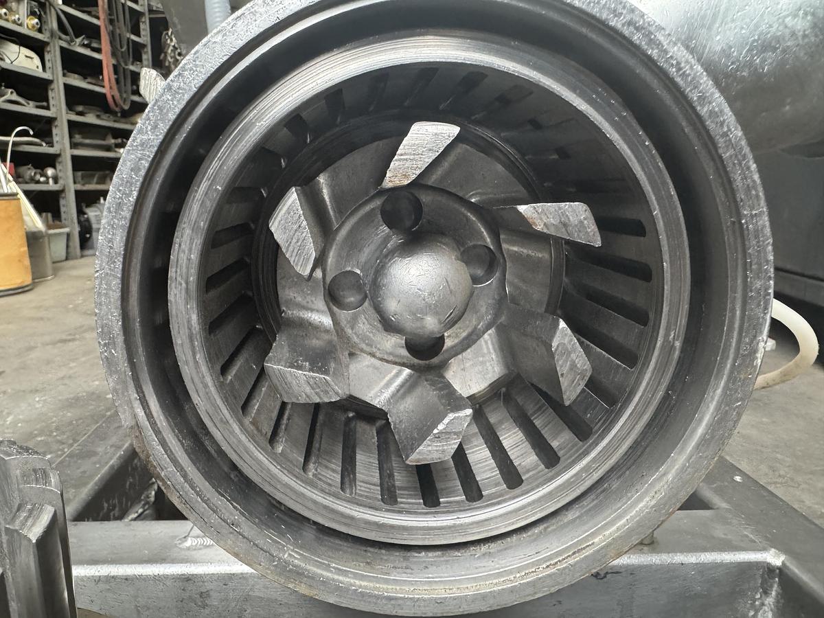 Used Scott-Turbon 20 h.p. Mill, Model ILIC3-20