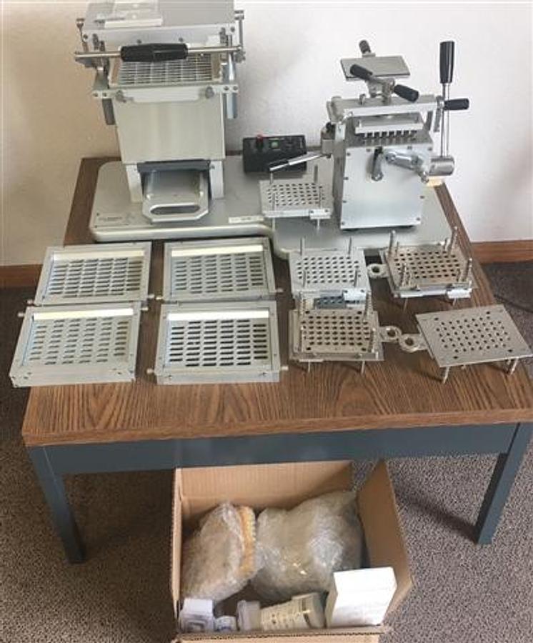 Used Dott. Bonapace Semi-auto Capsule Filler, Model MC50