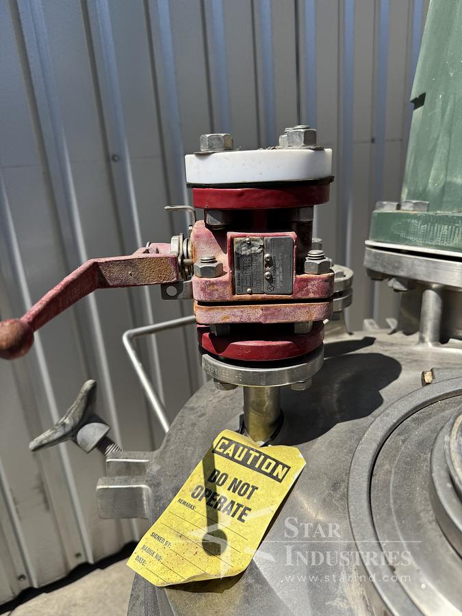 Used 30 gallon Lee Reactor w/ Lightnin Mixer