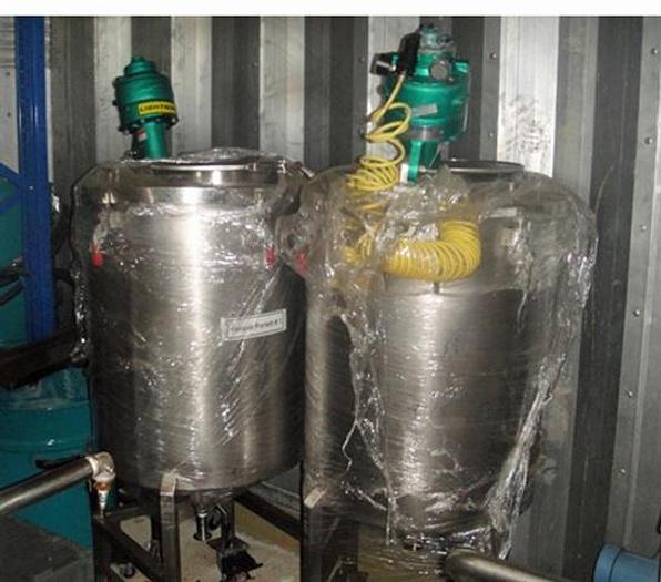 Used 130 gallon Tank w/ Lightnin Mixer