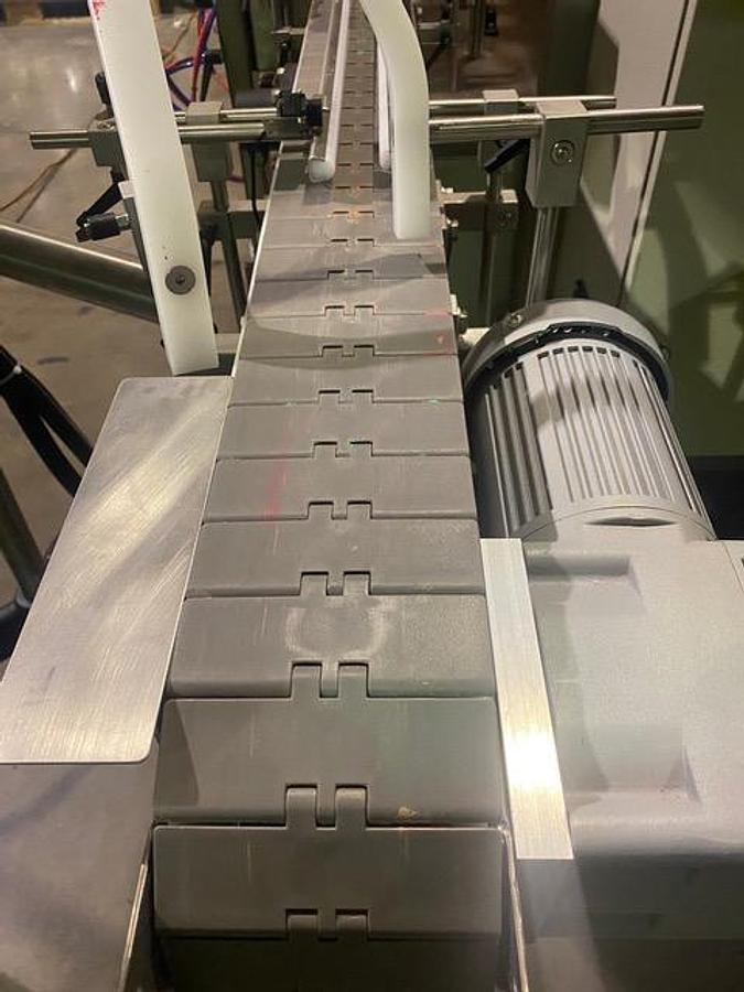 Used Filler, Accutek AVF 6-8 Filling System