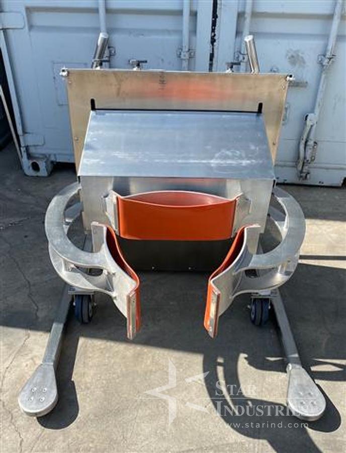 Used PATTERSON-KELLEY 16 QT. VEE-BLENDER