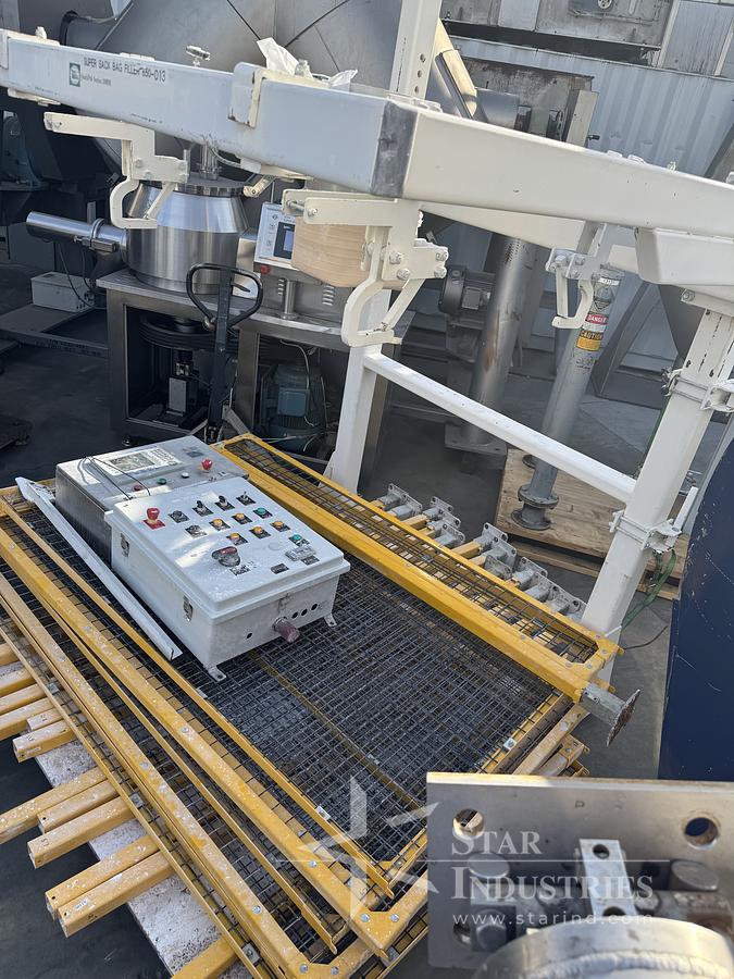Used Techpak Bag Filler