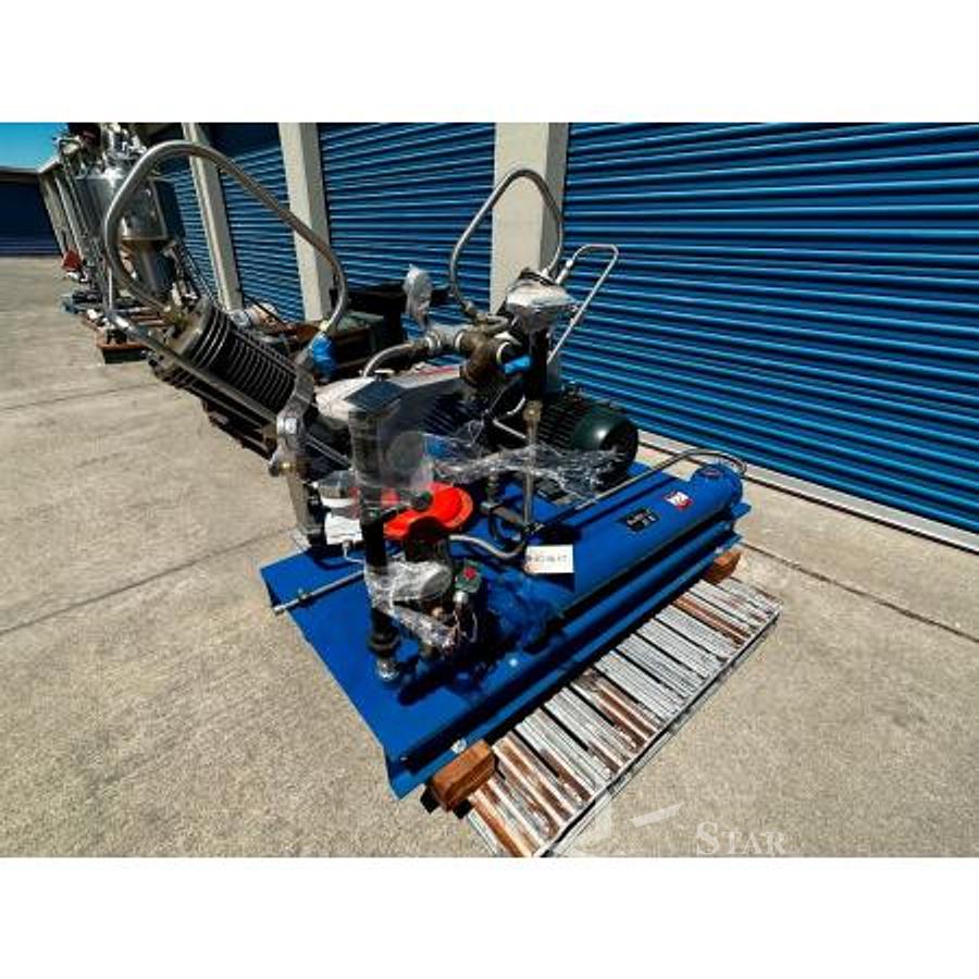 Used API High Pressure Gas Compressor type 500