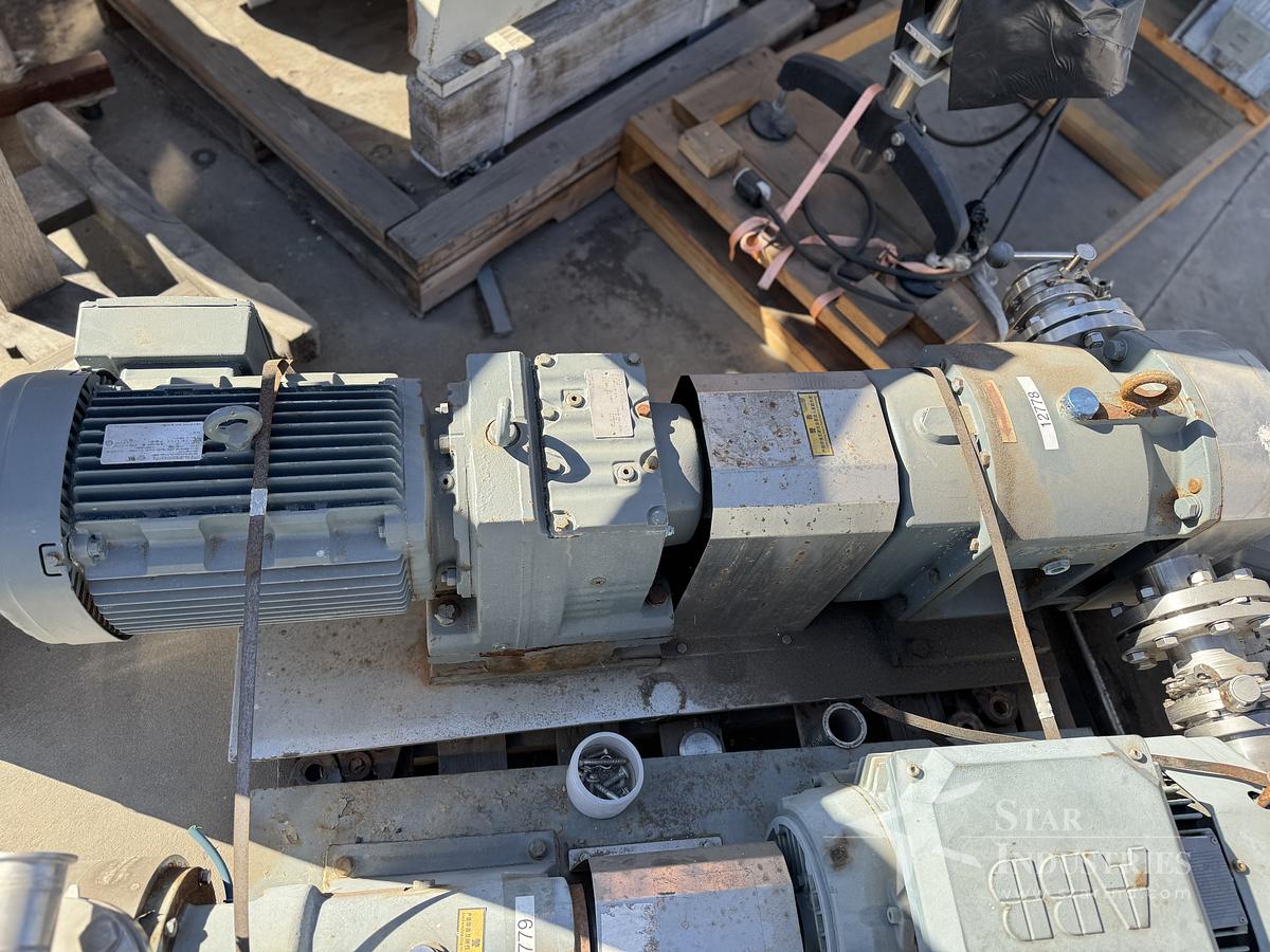 Used 11 kw/15 h.p. 240/480/60/3 Pump