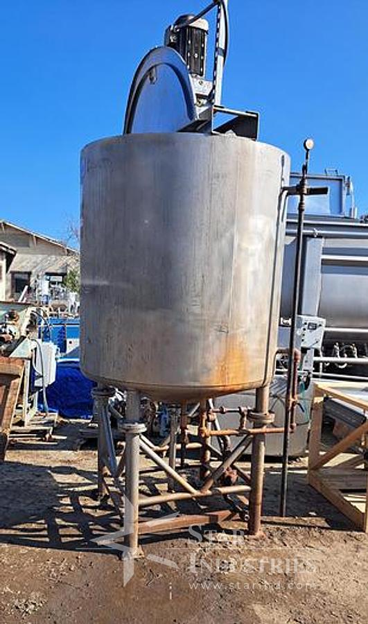Used Tank, 500-Gallon, Stainless Steel, Scrape Agitation, JacketedMetal Craft 500-gallon stainless steel full jacketed and scrape agitated tank, constructed of 304 stainless steel. Measures 56" diameter x 58" straight side with flat top and dish bottom. Set up for side and bottom scrapers. Driven by a top-mounted drive through a gear reducer. 7.5 HP motor, 1755 RPM, 230/460V, 3/60Hz, with a gear reducer output of 40 RPM. Vessel is mounted on 4 stainless steel legs and features a 3" diameter center bottom outlet. Jacket Design pressure: 100 PSI, design temperature: 300°F. Last used in cosmetics industry.