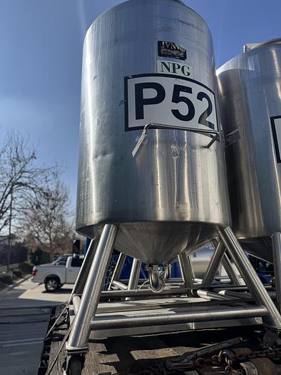 Used Tank, 450 Gallon, 316 Stainless Steel, Dome Top, Cone Bottom, Portable
