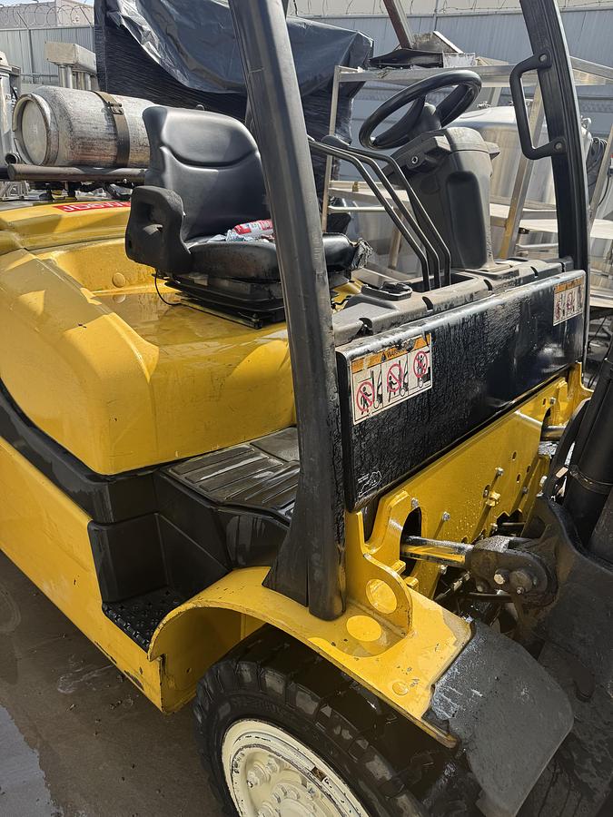Used Yale 7,800 lbs. max. Forklift