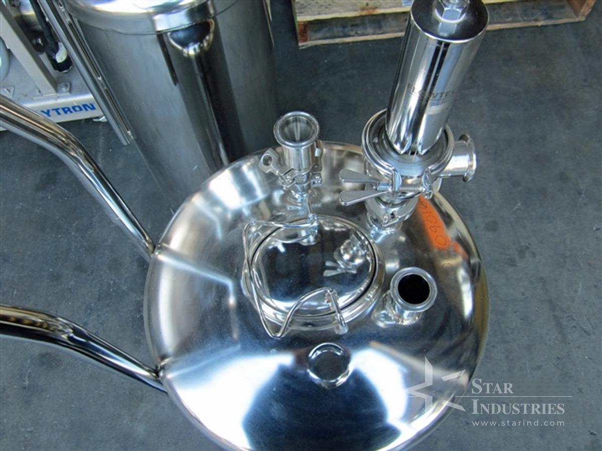 Used 50 & 75 liter Pressurized Cannisters, s.s. w/ safety valves