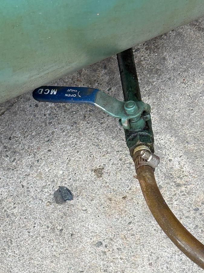 Used Compressor, Commercial, Champion Pneumatic, 25HP