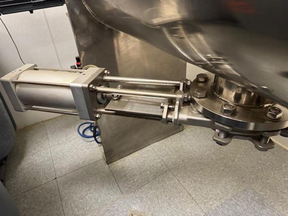 Used Stainless Steel Ribbon Blender RB-37