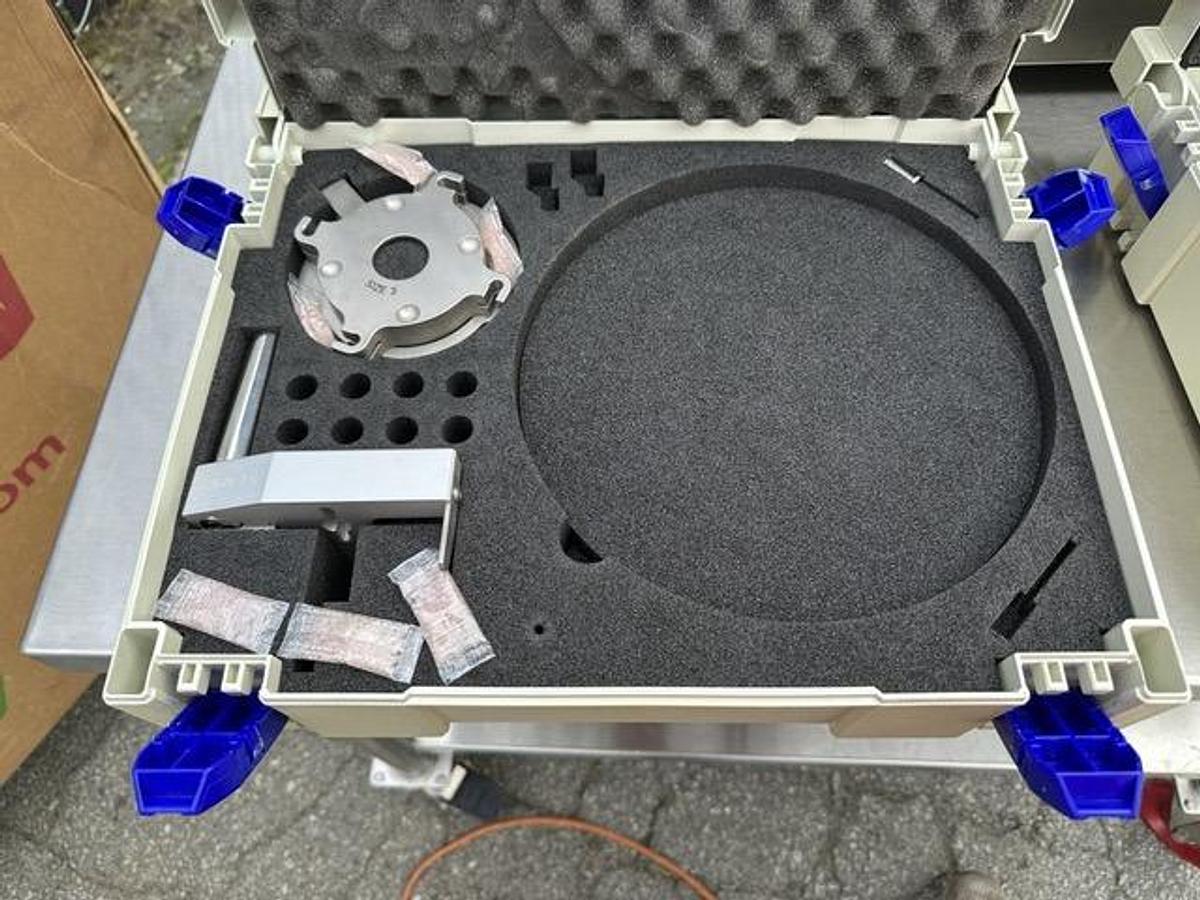 Used Capsugel Capsule filler Model: CFS1000