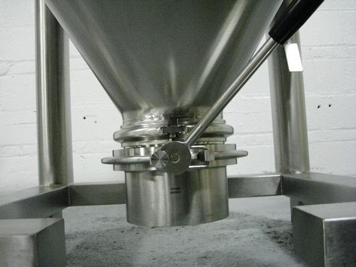 Used Glatt Vacuum Tote