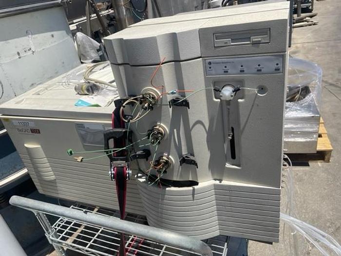 Used BioCad 700E Perfusion Chromatography
