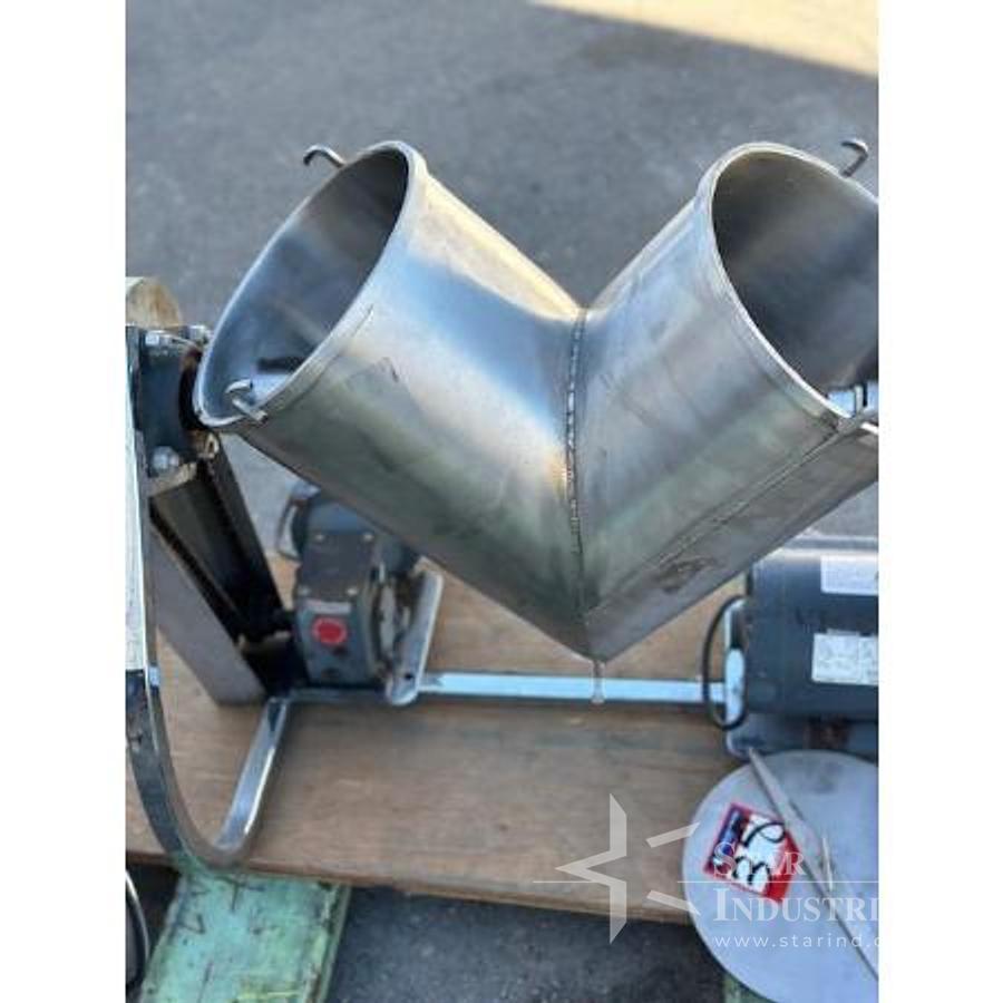 Used Patterson-Kelley 1 c.f. V-blender