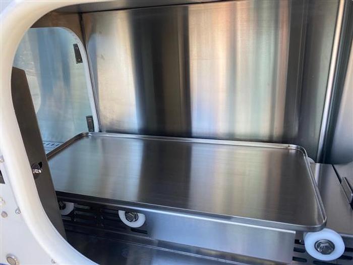 Used ESCO HPI-G3 Glovebox Isolator