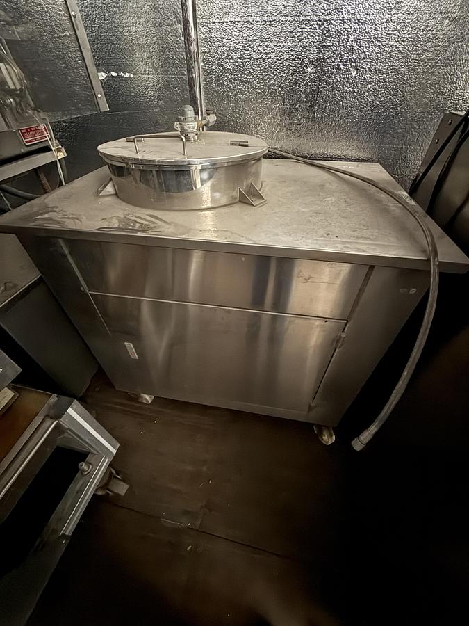 Used S.S. Solution Tank with Screen