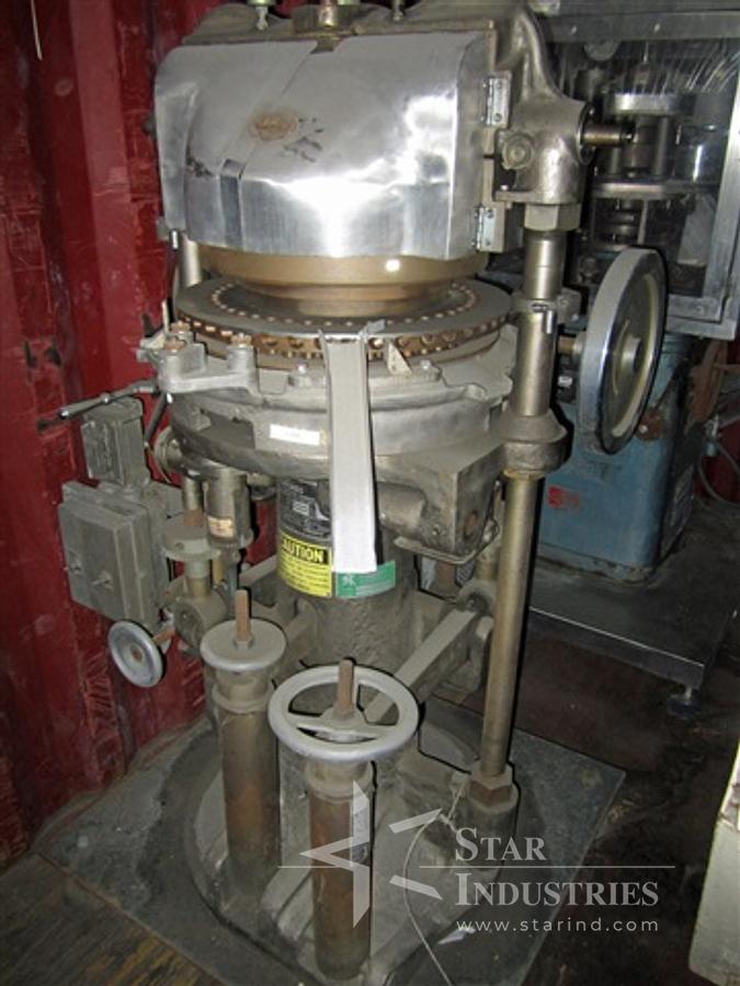 Used STOKES 45 STATION 580 TABLET PRESS