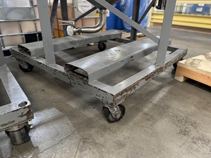 Used Tank, 750 Gallon, Stainless Steel, Cone Bottom,