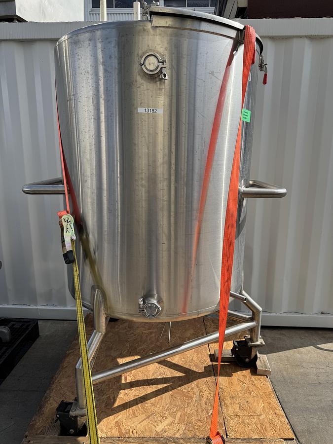 Used Tank, 313 gallons SS Tank